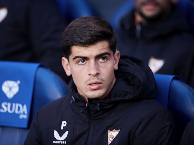 La Liga talent: Liverpool 'join the race for highly-rated Spanish defender'