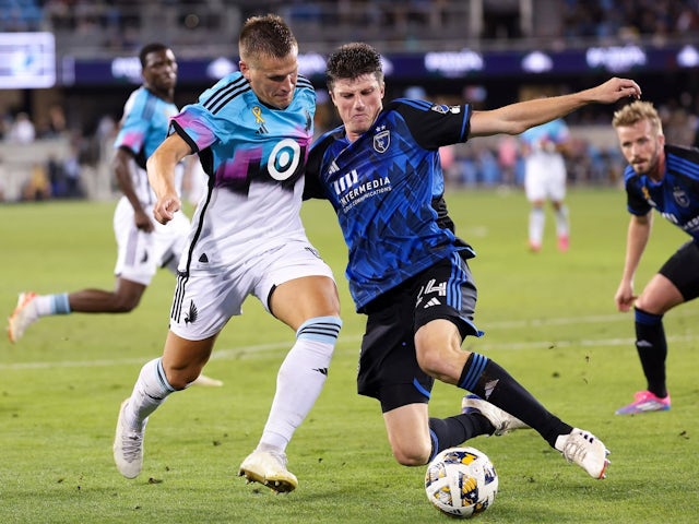 Robin Lod of Minnesota United in action against San Jose Earthquakes on August 31, 2024