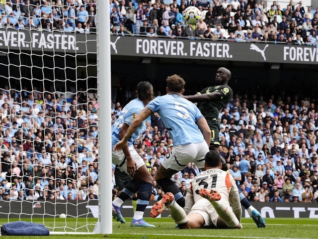 Brentford's Yoane Wissa scores their first goal of on September 14, 2024