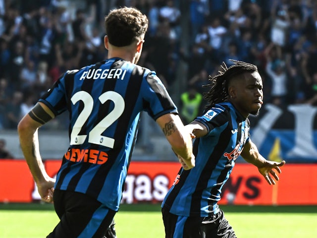 Ademola Lookman celebrates scoring for Atalanta BC on September 13, 2024