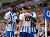 Brighton & Hove Albion's Georginio Rutter and Danny Welbeck celebrate Jack Hinshelwood's goal on September 22, 2024