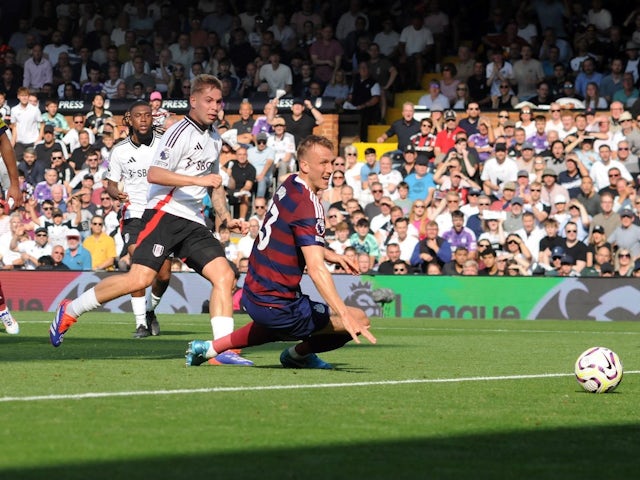 Fulham's Emile Smith Rowe scores his side's second goal against Newcastle, on September 21, 2024