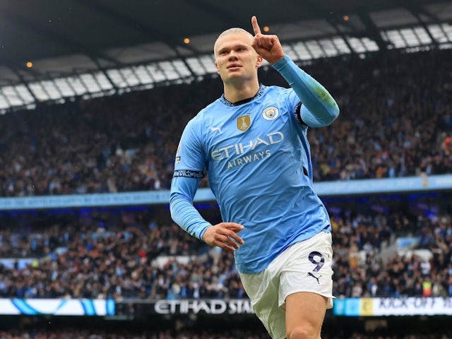 Manchester City striker Erling Haaland celebrates scoring his 100th goal for the club on September 22, 2024