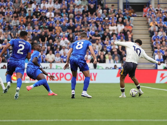 Iliman Ndiaye of Everton scores against Leicester City on September 21, 2024