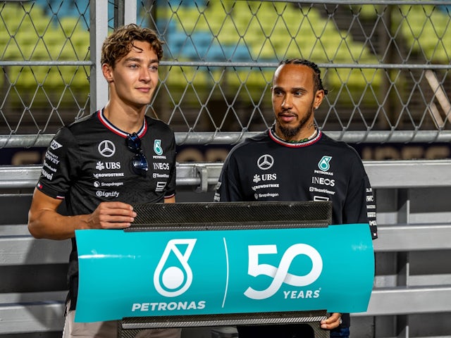 George Russell and Lewis Hamilton at the Marina Bay Circuit in Singapore on September 19, 2024