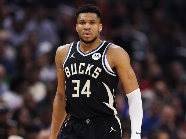 செப்டம்பர் 24, 2024 அன்று Milwaukee Bucks Forward Giannis Antetokounmpo