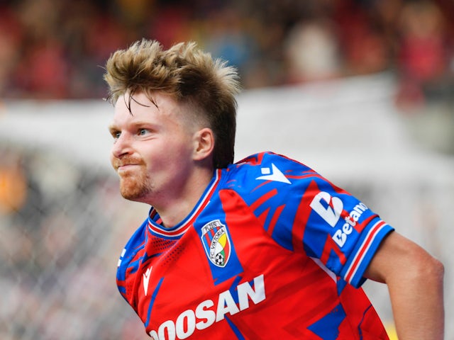 Pavel Sulc in action for Viktoria Plzen on September 17, 2024