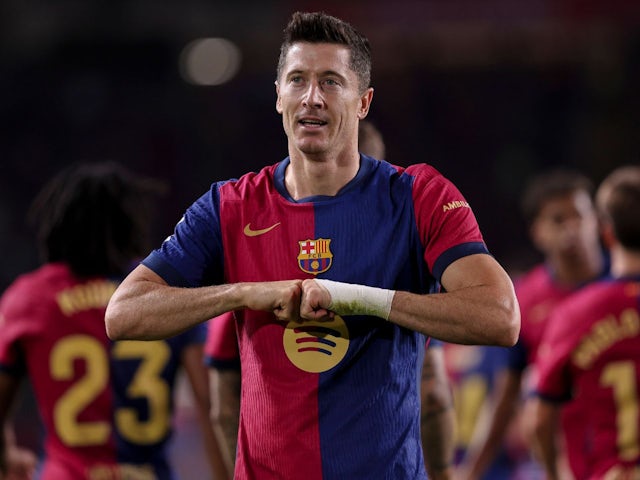 Lewandowski makes La Liga history as Barcelona edge out Getafe