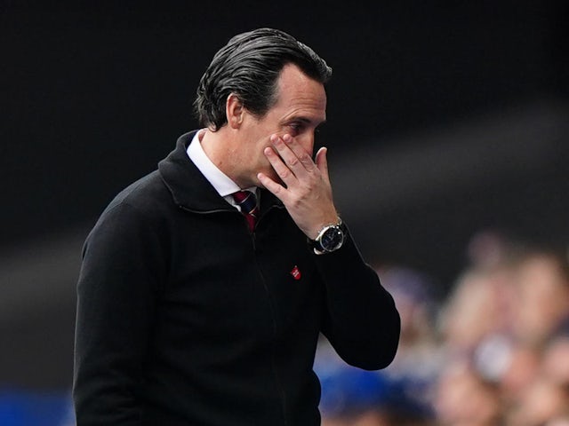 Emery 'not convinced' by experienced Villa defender, could sell in January