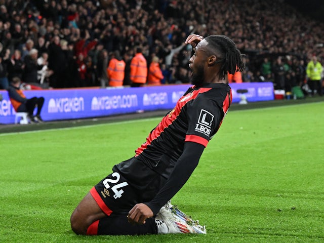 Bournemouth's Antoine Semenyo celebrates his goal on September 30, 2024