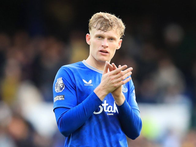 Will Branthwaite start? Predicted Everton lineup vs. Fulham