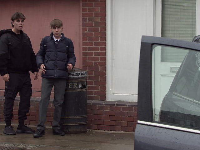 Mason and Liam on Coronation Street on November 1, 2024