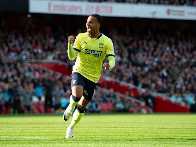 Cameron Archer celebrating his goal against Arsenal for Southampton, on October 5, 2024