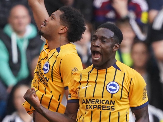 Brighton & Hove Albion's Danny Welbeck and Georginio Rutter celebrate on October 19, 2024