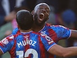 Crystal Palace's Jean-Philippe Mateta and Daniel Munoz celebrate on October 26, 2024