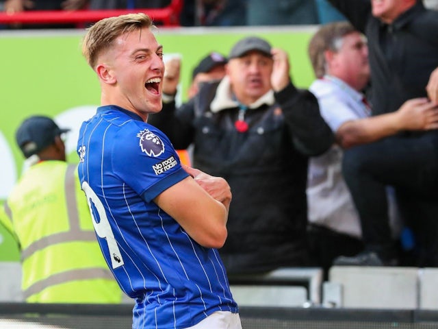 Liam Delap of Ipswich Town celebrates his goal to make it 3-3 during his side's Premier League match against Brentford, on October 26, 2024