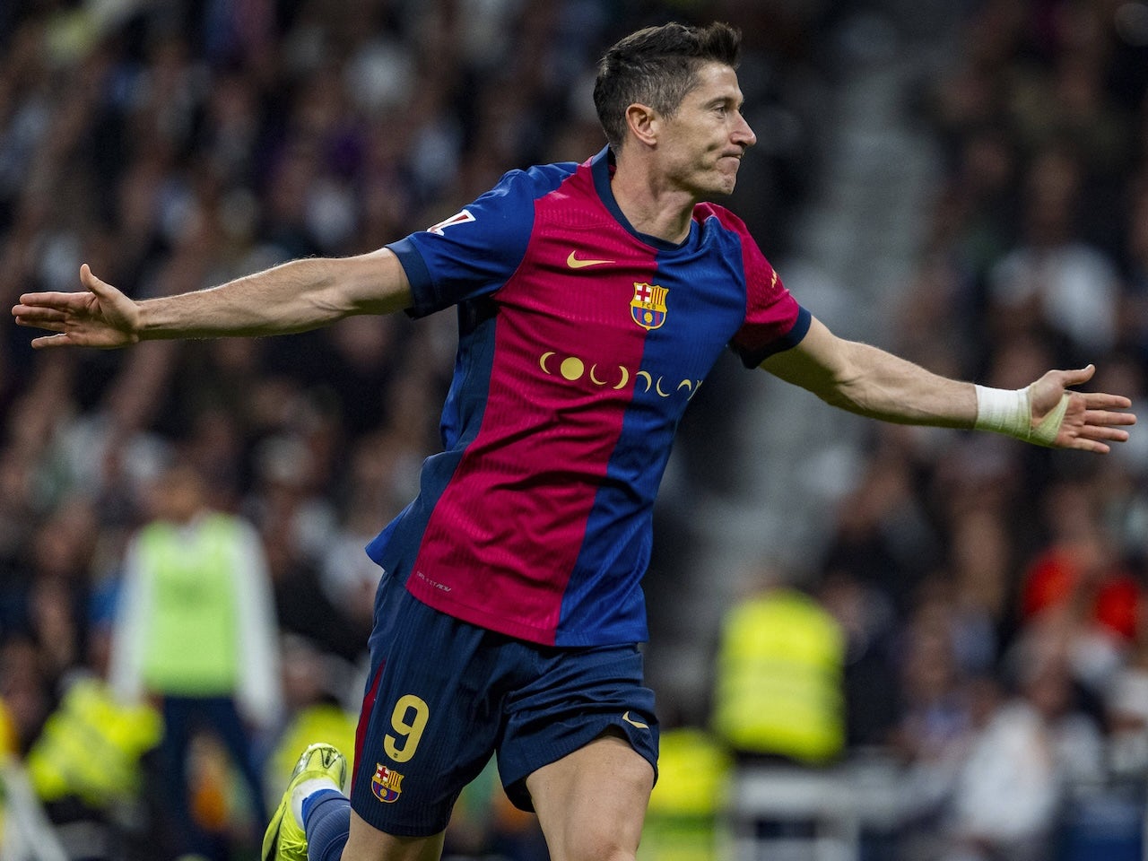 Champions League top scorers of all time: Robert Lewandowski on brink of immortality alongside Messi, Ronaldo after Barca brace thumbnail