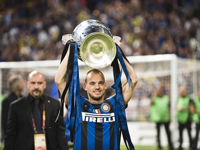 Wesley Sneijder of Inter Milan with the Champions League trophy in 2010