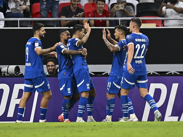 Sergej Milinkovic-Savic of Al Hilal SFC celebrates with his teammates on October 26, 2024