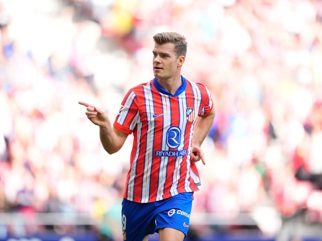 Alexander Sorloth of Atletico de Madrid celebrates a goal on November 3, 2024