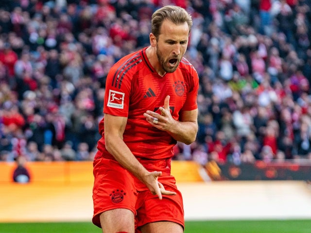 Harry Kane celebrates scoring for Bayern Munich on November 2, 2024