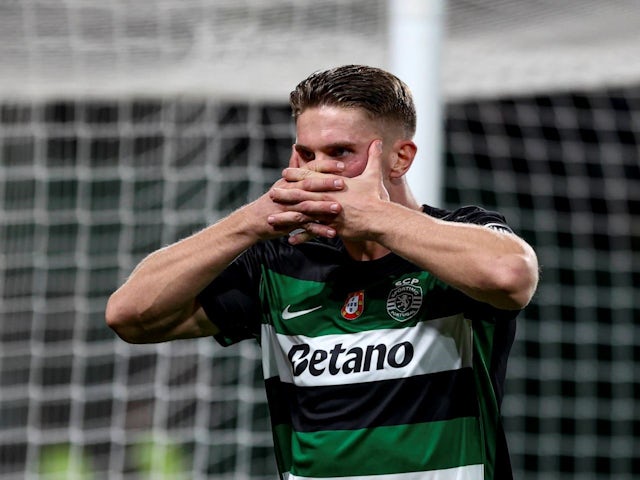 Viktor Gyokeres celebrates after scoring for Sporting Lisbon on November 5, 2024