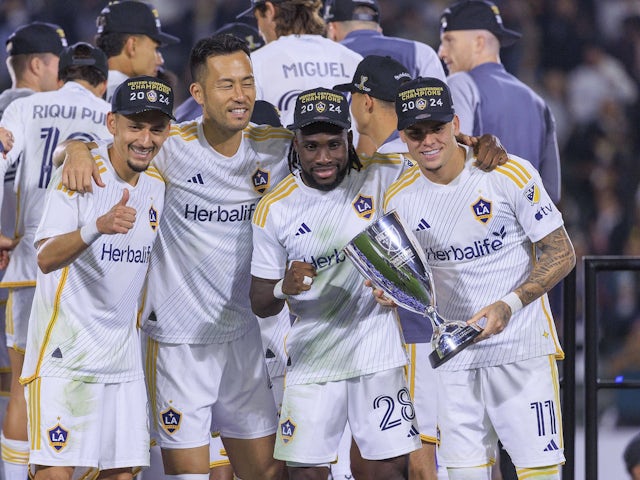 Maya Yoshida, Joseph Paintsil and Gabriel Pec celebrate the Western Conference title by the Los Angeles Galaxy on November 30, 2024