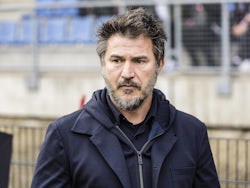 NAC Breda head coach Carl Hoefkens in November 2024.