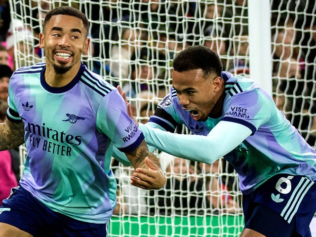 Arsenal's Gabriel Jesus and Gabriel Magalhaes celebrate on December 21, 2024