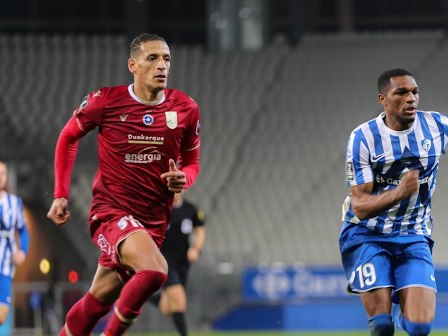 Yacine Bammou of Dunkerque and Lenny Joseph of Grenoble in action on November 8, 2024