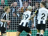 Newcastle United's Anthony Gordon celebrates scoring on December 26, 2024