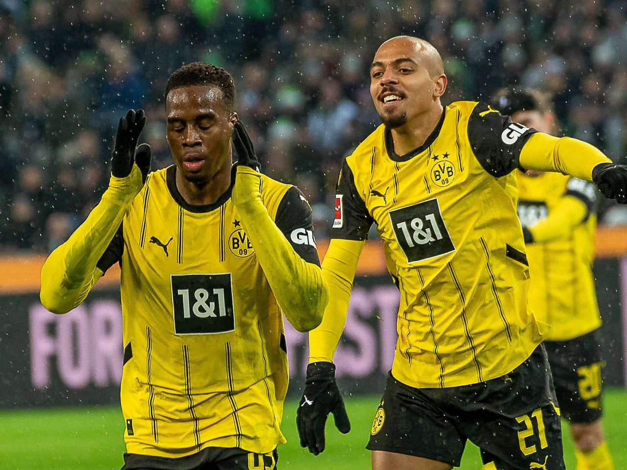 https://sm.imgix.net/24/52/borussia-dortmund.jpg