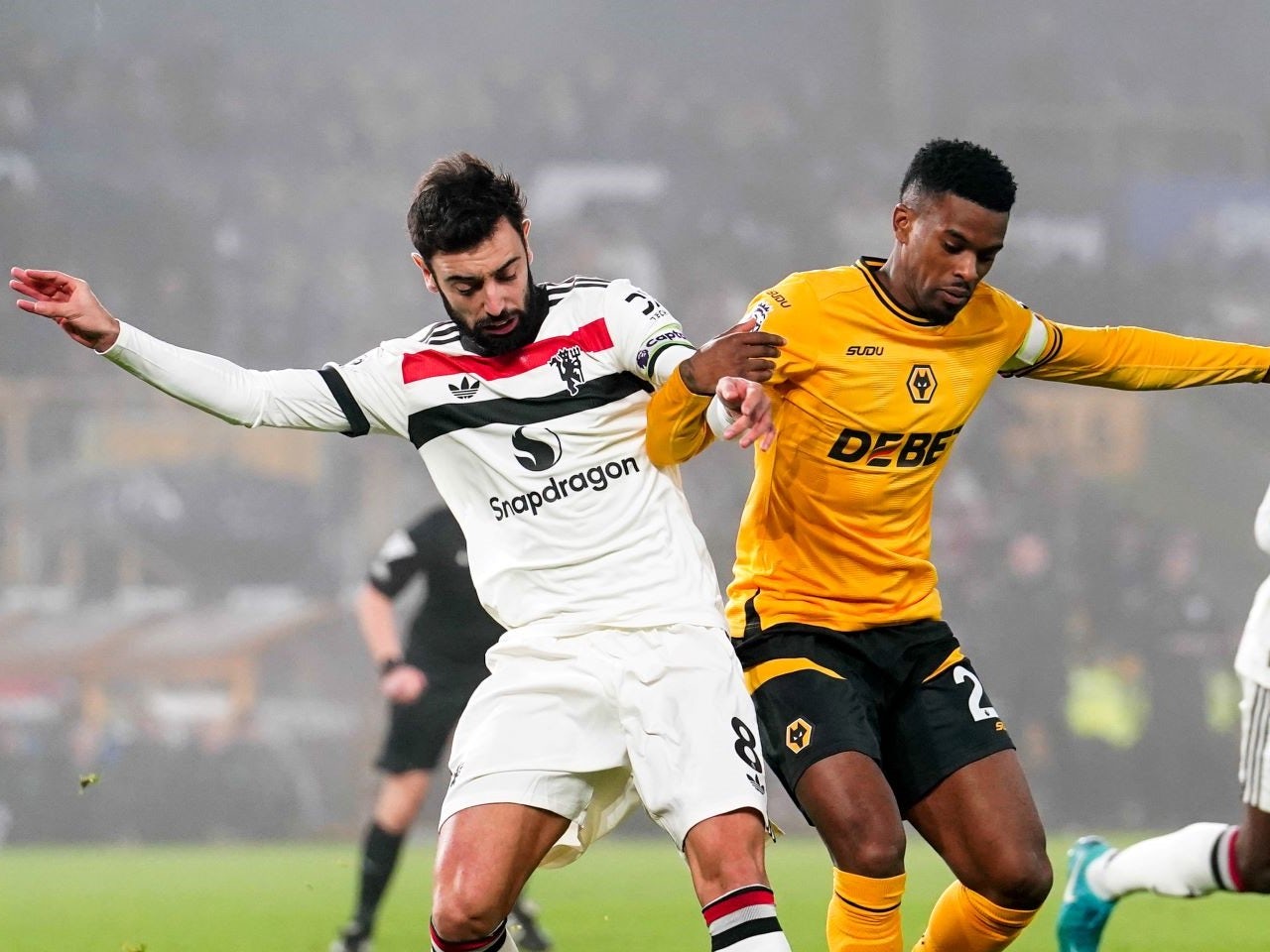 Wolverhampton Wanderers 2-0 Manchester United: Highlights, man of the match, stats as Bruno Fernandes's ill-discipline costs Ruben Amorim