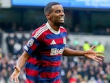 Newcastle United's Alexander Isak celebrates after scoring on January 4, 2025