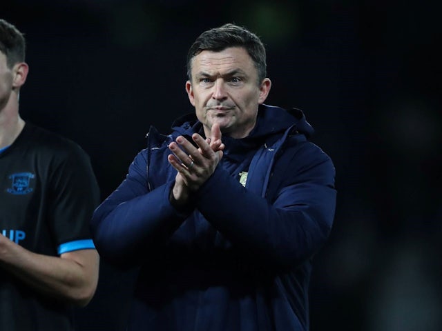 Manager of Preston North End Paul Heckingbottom applauds fans after his side's Championship match against West Bromwich Albion, on January 1, 2025