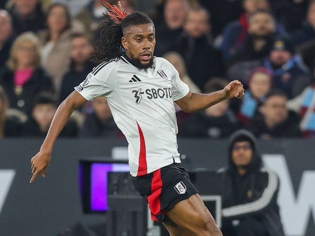 Alex Iwobi for Fulham on January 14, 2025