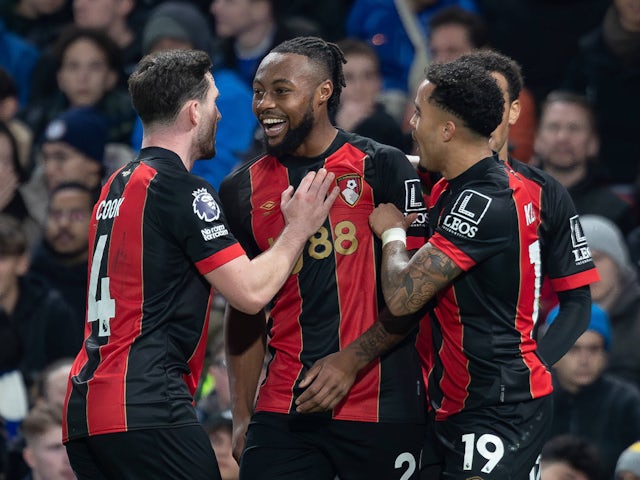 Bournemouth celebrate Antoine Semenyo's goal on January 14, 2025