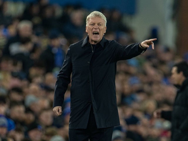 Moyes's miserable return: Toffees' goalscoring woes continue at Goodison Park