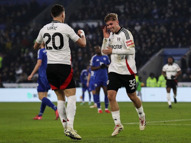 Emile Smith Rowe celebrates after scoring for Fulham on January 18, 2025