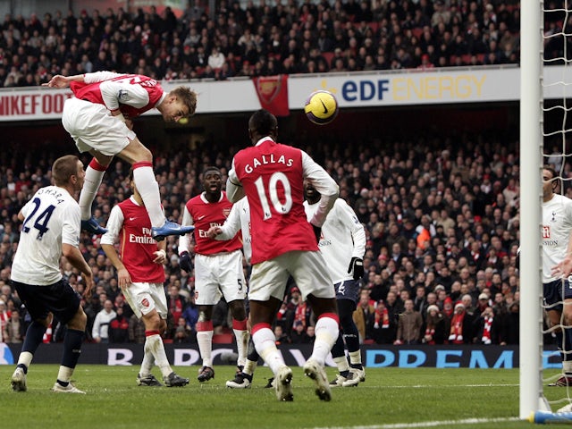 Arsenal's Nicklas Bendtner scores against Tottenham Hotspur in 2007