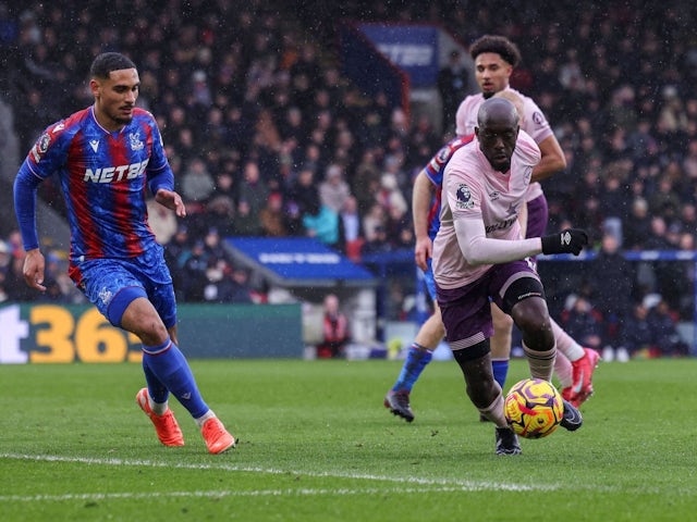 Yoane Wissa of Brentford during his side's match against Crystal Palace, on January 26, 2025