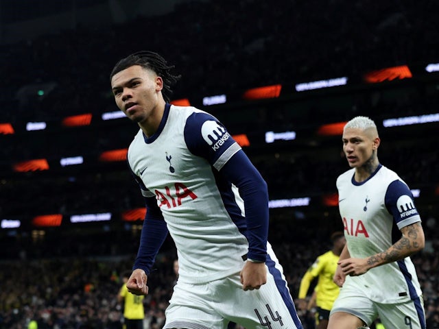 Academy Aces: Youngsters seal Tottenham's top-eight finish in win against Elfsborg