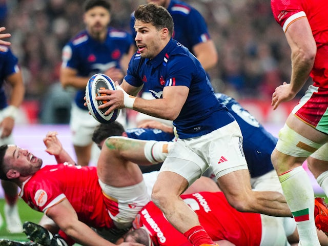 Dazzling Dupont: France star makes history as Wales suffer Six Nations slaughter