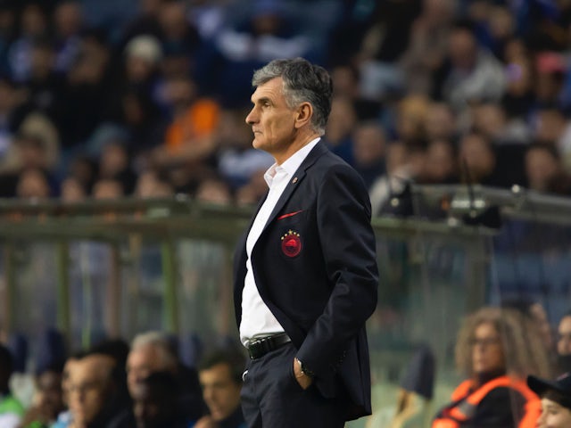 Olympiacos head coach Jose Luis Mendilibar on January 23, 2025