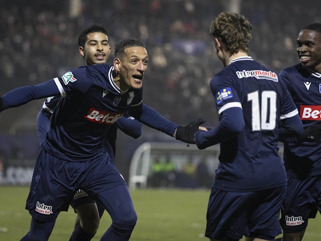 Naatan Skytta celebrates a goal for Dunkerque on January 22, 2025