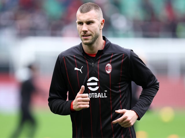 Strahinja Pavlovic of AC Milan on January 26, 2025