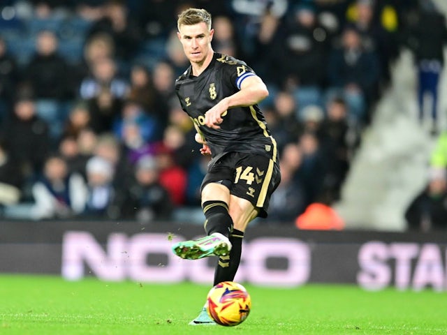 Coventry City midfielder Ben Sheaf during his side's match against West Bromwich Albion, on December 11, 2024