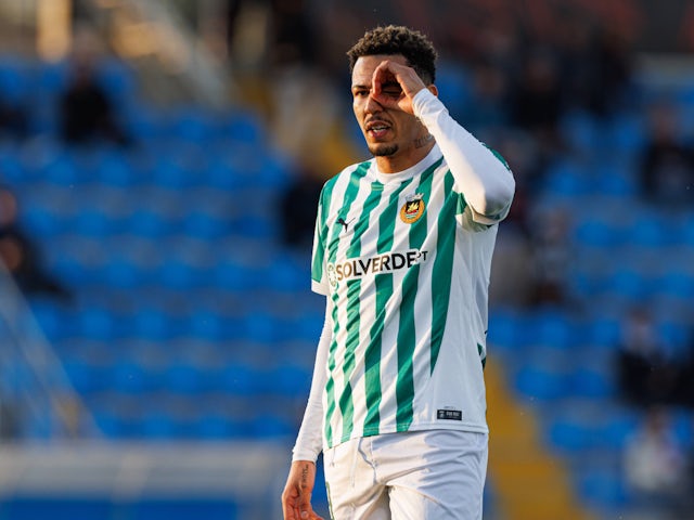 Clayton celebrates scoring for Rio Ave on January 12, 2025