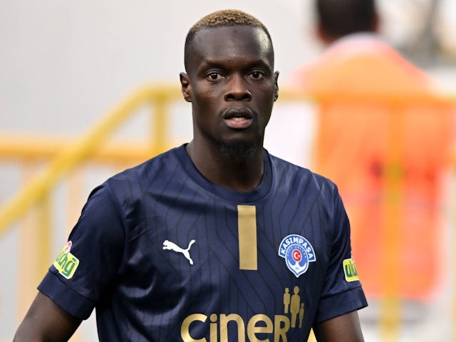 Kasimpasa's Mamadou Fall in action on September 22, 2024