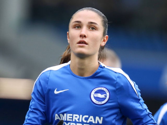 Brighton & Hove Albion Women's Bruna Vilamala warms up on November 16, 2024